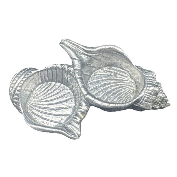 VTG Arthur Court Aluminum Sea Shells Salt & Pepper Shakers Holder/Caddy 1994 - Picture 1 of 9